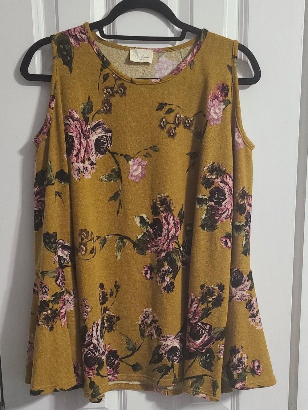 1.4.3. Story by Line Up Mustard Floral Cold-Shoulder Top